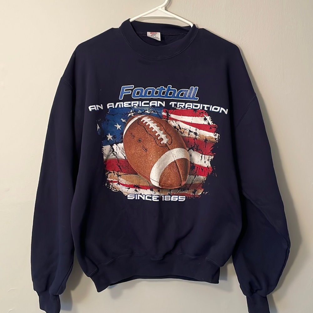 Navy blue football American flag crewneck sweatshirt size medium